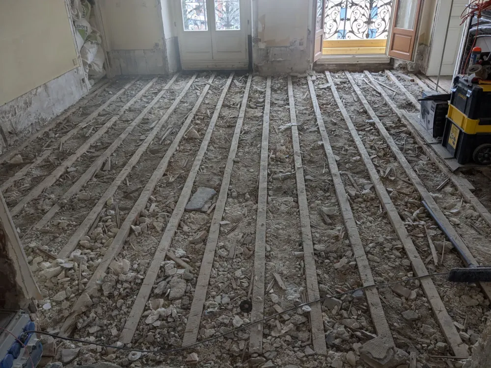 Rénovation appartement Voiron avant travaux (6)