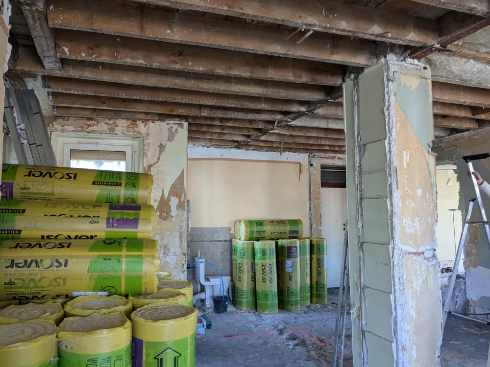 Rénovation appartement Voiron avant travaux (5)